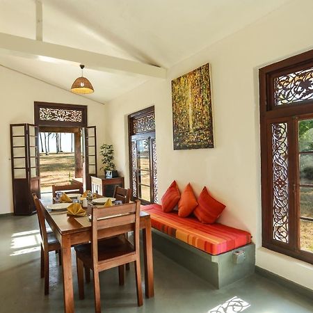 Ocean Cottage Kalametiya Exterior foto